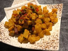 脆哨土豆粒-泉味道贵州厨房(三里河店)