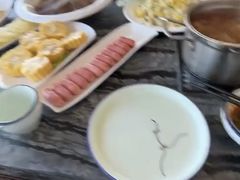 -云中捞高空旋转餐厅(商茂世纪广场店)