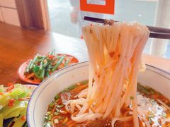 -矮子粉店1985·长沙米粉(湘春路店)