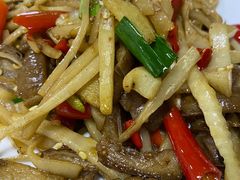 -牛八宝桂林米粉(八里庄店)