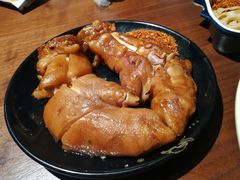 卤猪手-一棠龙虾•王牌虾球(楚河汉街店)
