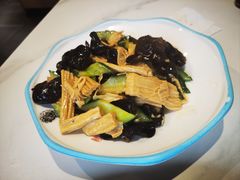 -成都美食巫山烤鱼(三里河路店)