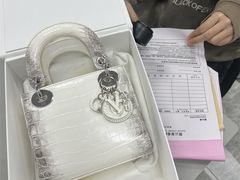 -沐渔二手奢侈品黄金手表包包回收·中古店(广州塔店)