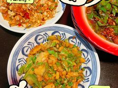 -侯师傅热炒店(德思勤店)