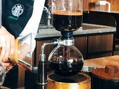 -星巴克臻选(南京艾尚天地店)