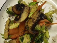 意式橄榄油松露扒什菜-原石牛扒·约会餐厅(龙城万科里店)