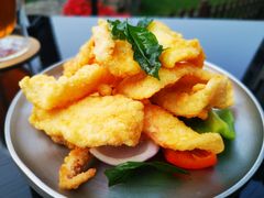 椒盐鱿鱼-The BREW·酿餐厅(浦东嘉里大酒店)