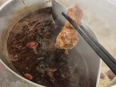 -亿诣蝎府炸酱面羊蝎子火锅(酷车小镇店)