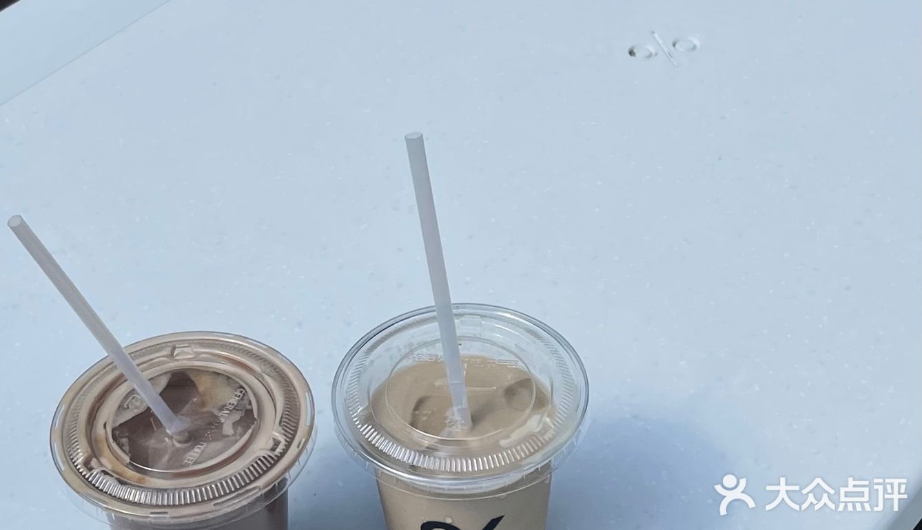 一杯%Arabica致敬夏天