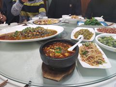 -庶民居中餐馆(花土店)
