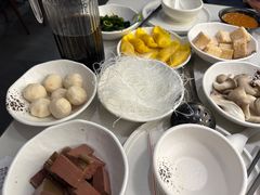 -德林酸菜鱼火锅(南丹店)