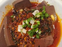 -渝是乎川渝小炒(新世界百货望京店)