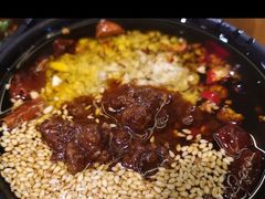 -沸炉重庆老火锅(军事博物馆店)