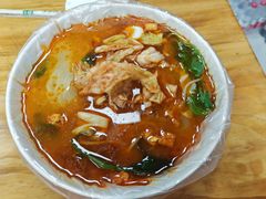 -二钢串叔麻辣烫(华龙大厦店)