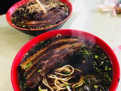 -小龙大肉面馆