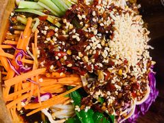 大理鸡丝凉米线-米店·云南菜(南门店)