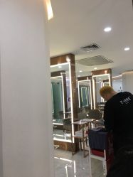 -CHANGE 美发烫染沙龙