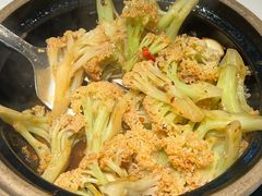 -蛙蛙叫·干锅年代(钻石广场店)