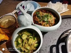 -三人行骨头王火锅(长寿店)