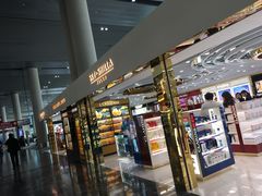 -中免(澳门机场免税店)