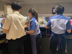 -必胜客(尹山湖歌林公园店)
