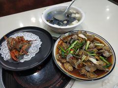-鑫悦楼煎蟹·16年海鲜大排档