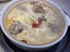 -小骨煲金华砂锅(转塘金街美地店)