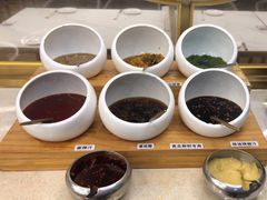 -东方饺子王(新奥购物中心店)