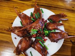 -冶建镜子·老南昌大排档·江西虾王(总店)