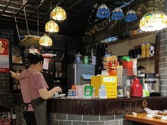 -老街坊餐吧