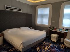 -深圳东部华侨城瀑布酒店