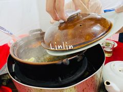 滋补汤底-花苑美食横琴生蚝火锅(拱北粤华路店)