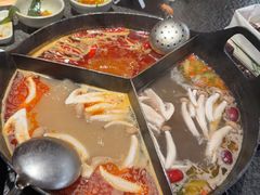 -三出山火锅(南京万象天地店)