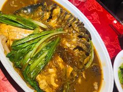 得莫利炖鱼-上山下乡农家菜(加州水郡店)