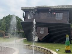 -金山农民画村-枫泾波兰倒置屋