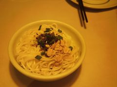 -龙门阵茶屋川菜馆(武康路店)