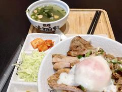 -熊吞·大碗丼烧肉饭(西市场嘉华店)