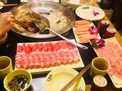 -大龙辣火锅·龙虾·烧烤(湖滨新天地店)