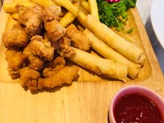 -窗外西餐厅(普罗理想国店)