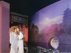 -金石蜡像馆