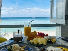 -The Sunny Side Cafe Station 1