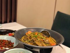 -饭怕鱼·黄焖鲟龙鱼(湖大店)