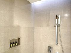 -南京禄口机场雅高铂尔曼大酒店