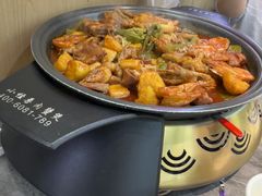 -徐记小怪兽肉蟹煲(中央大街店)