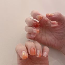 点击看大图 -Fanni美甲美睫皮肤管理