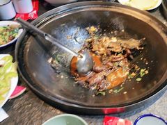 -缘福乡村铁锅炖民宿(八达岭店)