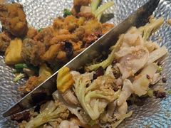 -小鱼小牛·鱼牛干锅·脆鱼火锅(世欧广场店)