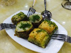 开心果千层糕-bosphorus 铂斯西餐厅·土耳其烧烤(环市中路店)