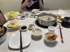 -煲王粤菜餐厅(中侨中心店)