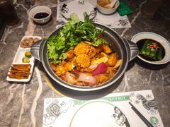 -禄婶鸡煲·打边炉